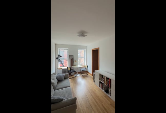East Village - $1,600/1 month (Dec 20–Jan 20) Main Photo