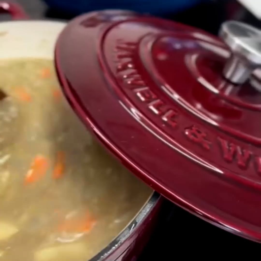 סוטאז יציקת ברזל 3 ליטר סדרת Cast Iron – בורדו