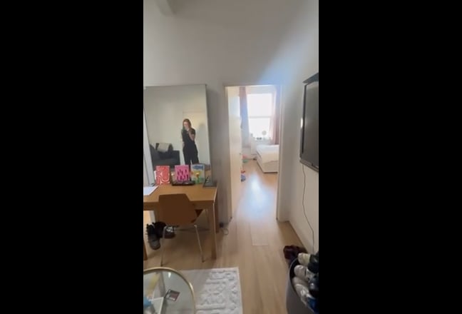 1 Double Bedroom in 2 bed Flat Earls Court  Main Photo