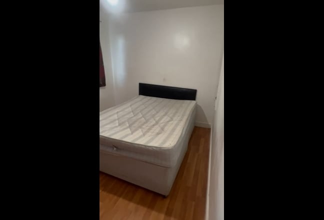Double rooms in Manchester (M40) Main Photo