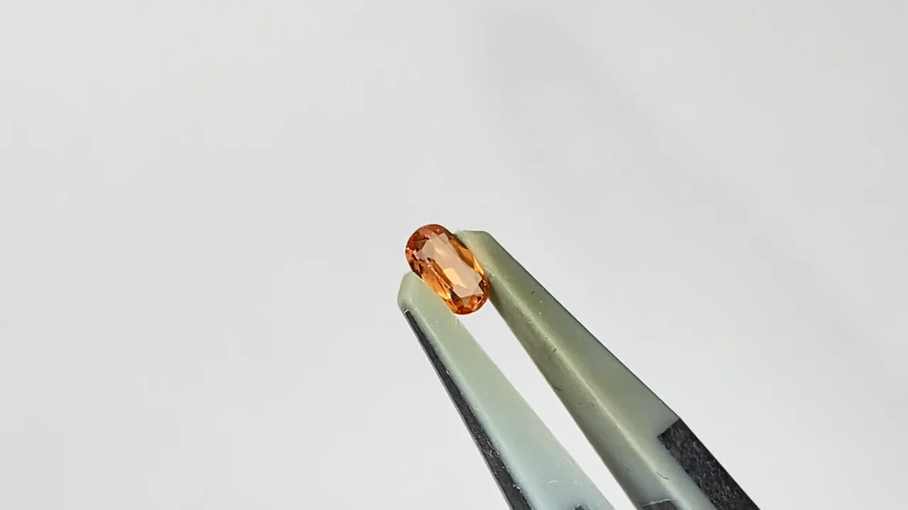 宝石質トリプライト ルース ファセットカット 1粒 NO.26【1点もの