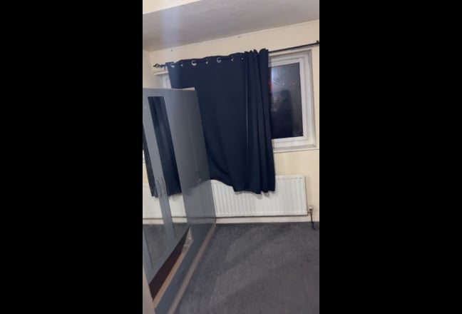 £800 room bills included. Warm, friendly home 😊 Main Photo