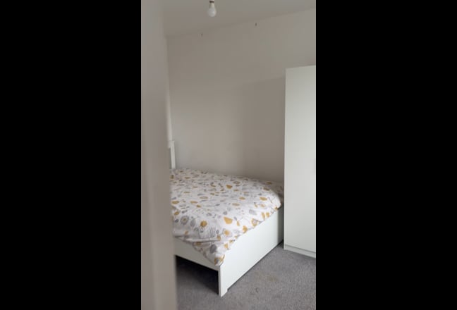 Spacious Bedroom for Rent – All Bills Incl Main Photo