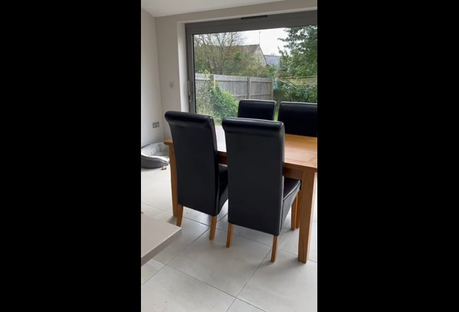 Spacious Double Bedrooms to rent in rural village Main Photo