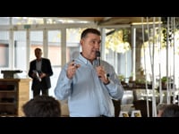 El valor del equipo humano: la base del éxito en la producción lechera