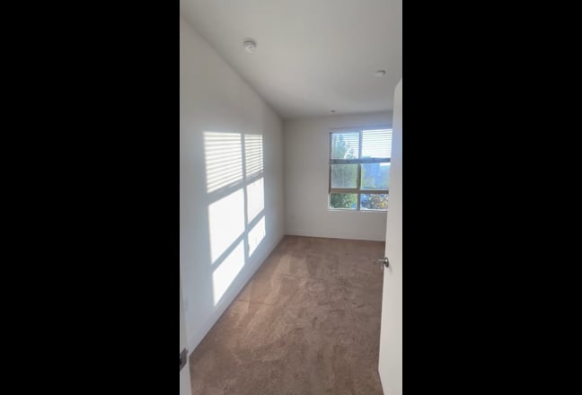 Westpark apt  Main Photo