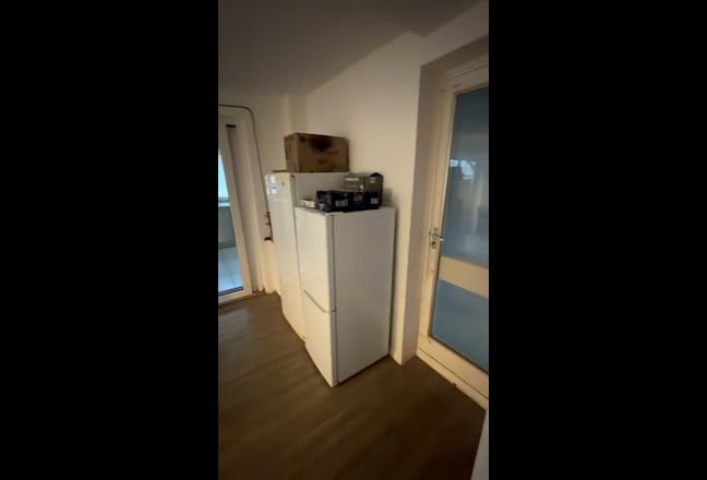 Single Room Available in 4 Bed House  Main Photo