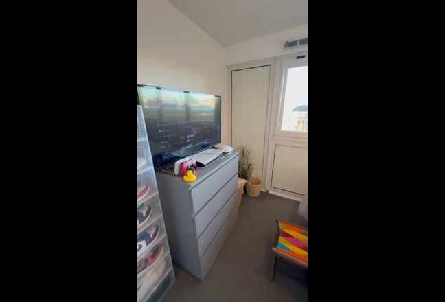 Double Room: 5 min walk from London Eye & Big Ben Main Photo