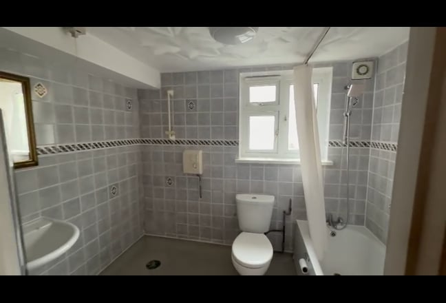 Modern Professional House Share | Forest Gate | E7 Main Photo