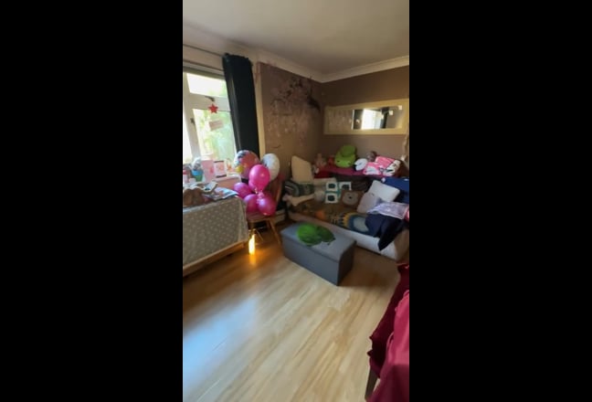 Share with Cabin/Flight crew  Main Photo