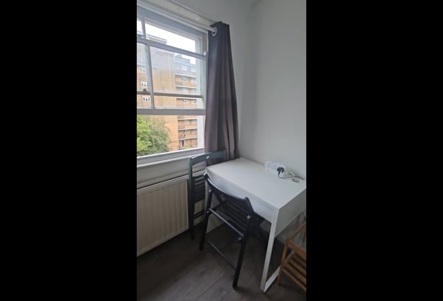 Central lovely room, Amazing location! Main Photo