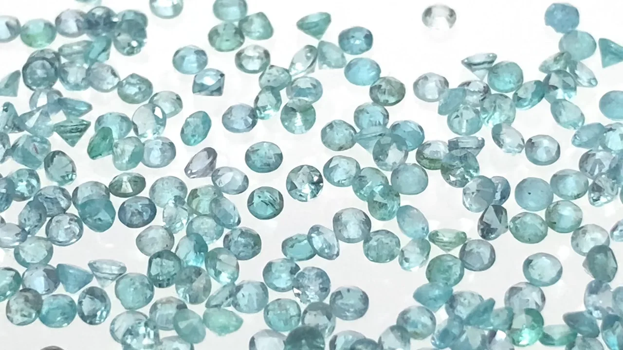 パライバトルマリン ルース ラウンドファセットカット1.5×1.5mm 5粒 