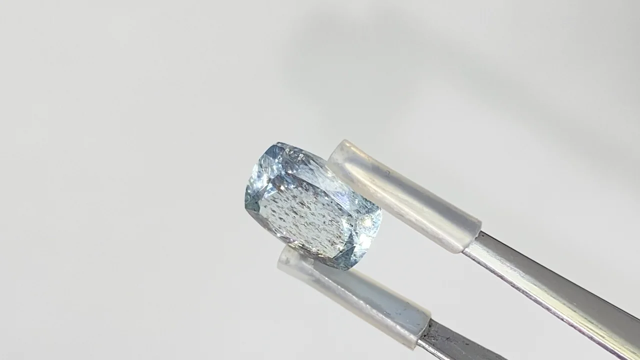 動画】【1点もの】宝石質モスアクアマリンAAA ファセットカット 1粒 NO