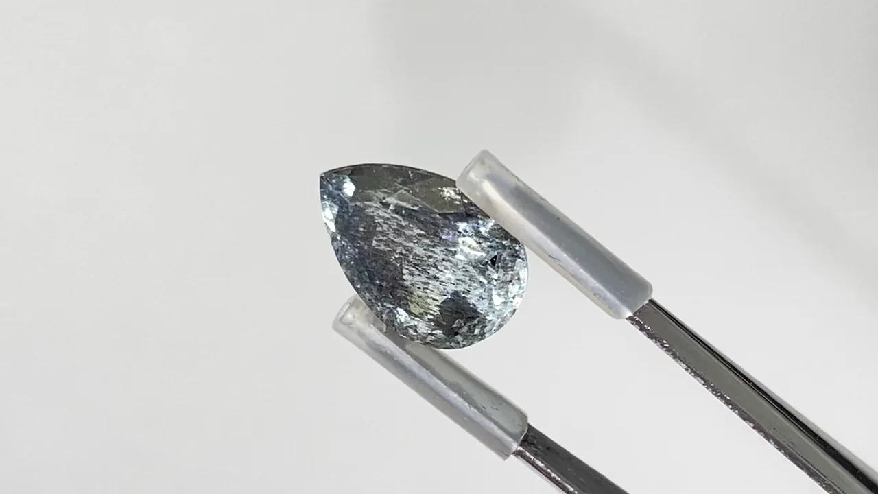 動画】【1点もの】宝石質モスアクアマリンAAA ファセットカット 1粒 NO