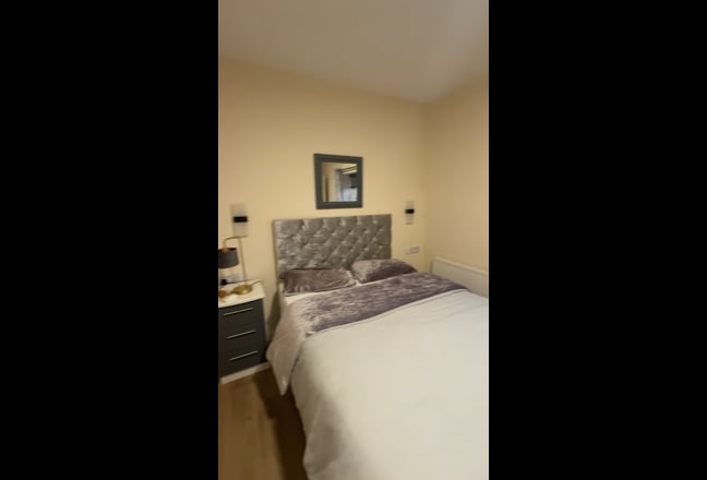 HOT! - Bright 1-Bed Duplex Flat | All Bills Inc! Main Photo