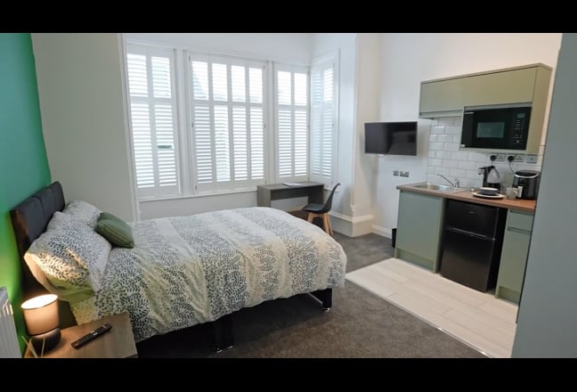 🚨Move in b4 XMAS - Price Drop - Limited Time🚨 Main Photo