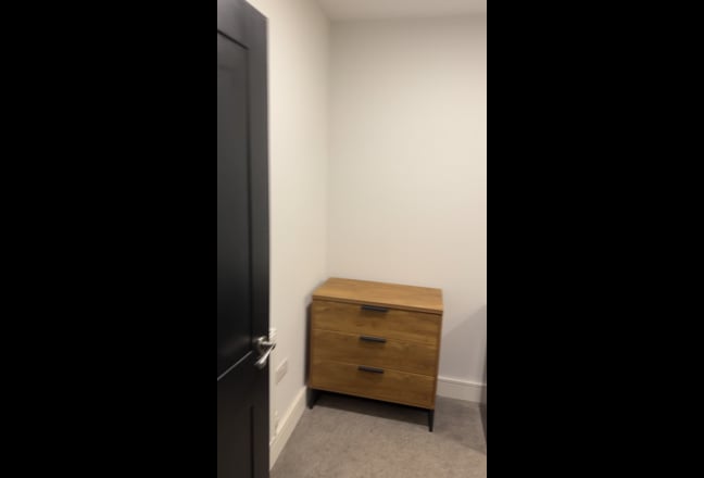 Modern room available in six bed flat-Cathays  Main Photo