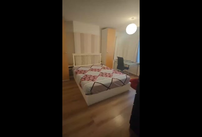 Double room looking for tenants in Coley Park area Main Photo