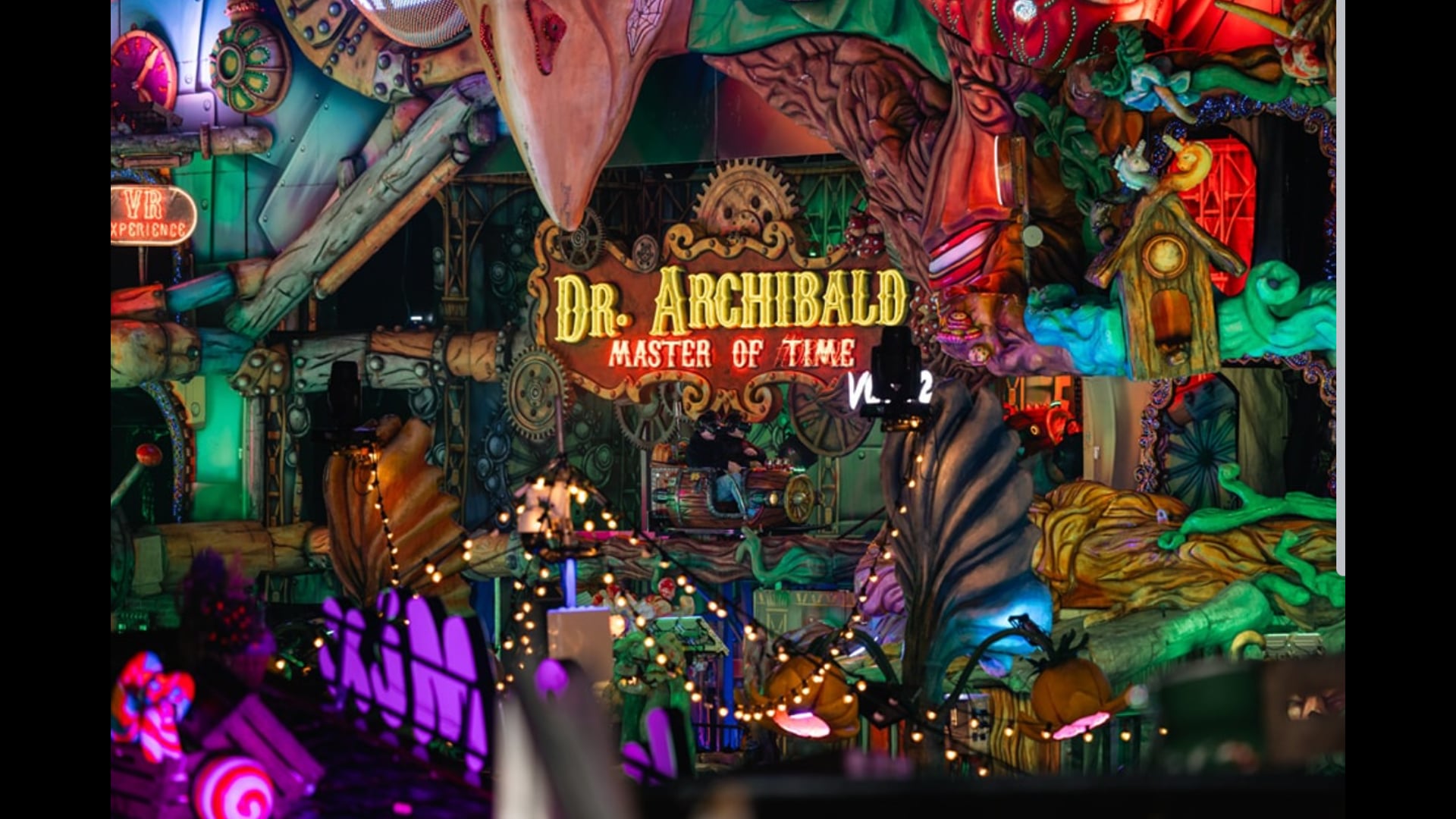 Dr. Archibald: Hyde Park Winter Wonderland (Directions Reel)
