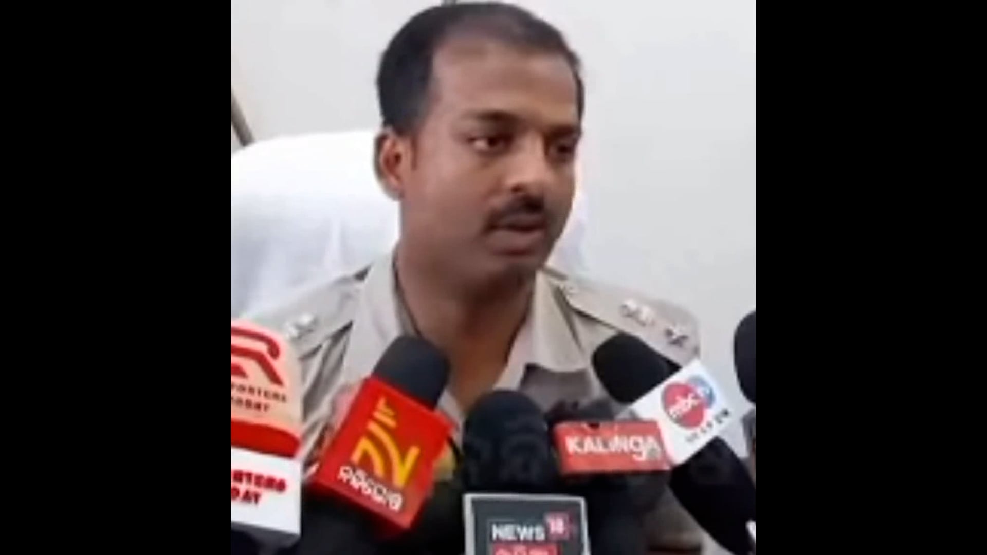 ପ୍ରଥମେ ଦୁଷ୍କର୍ମର ଶିକାର, ଥାନାରେ ଅଭିଯୋଗ କଲେ ବି ପୋଲିସ କିଛି ବି ଶୁଣିଲାନି। ଦୁଷ୍କର୍ମଠାରୁ ବଳି ଗଲା ନ୍ୟାୟ ନ ପାଇବାର ହତାଶବୋଧ 