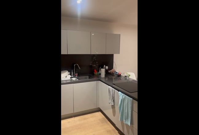 Flat to rent in shared 2-bed  Main Photo
