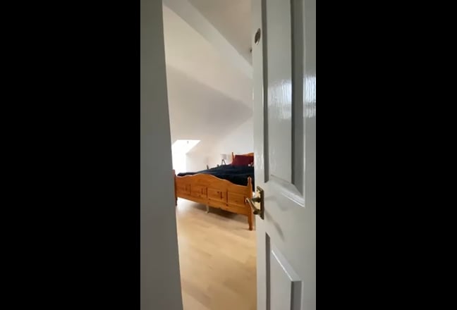 Double bedroom with off-suite bathroom  Main Photo