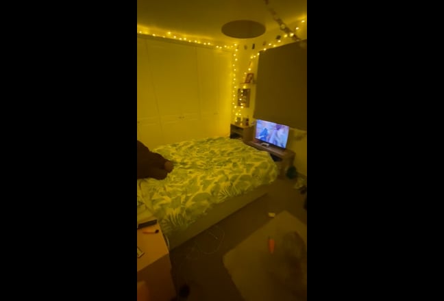 Double room available to rent Main Photo