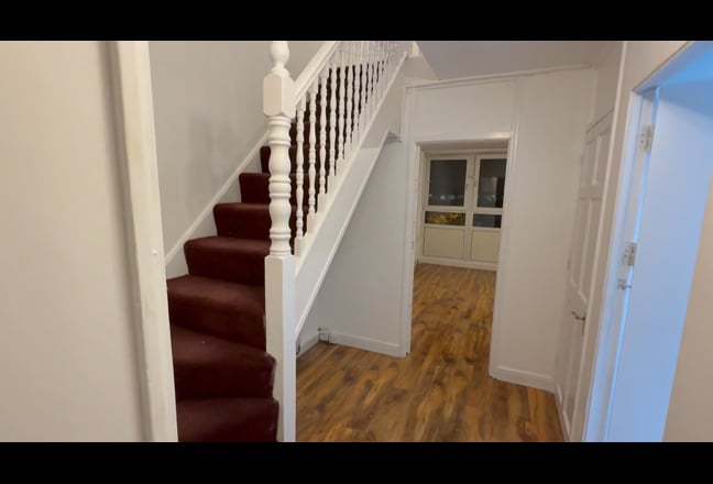 Three-bed duplex flat to rent Main Photo