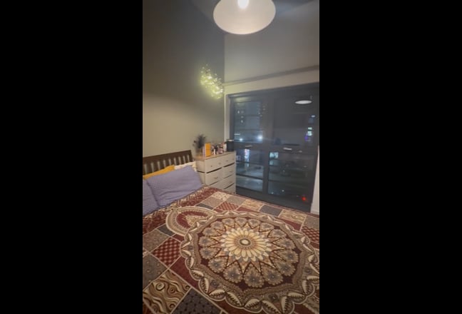 Video 1: Furnished double bedroom