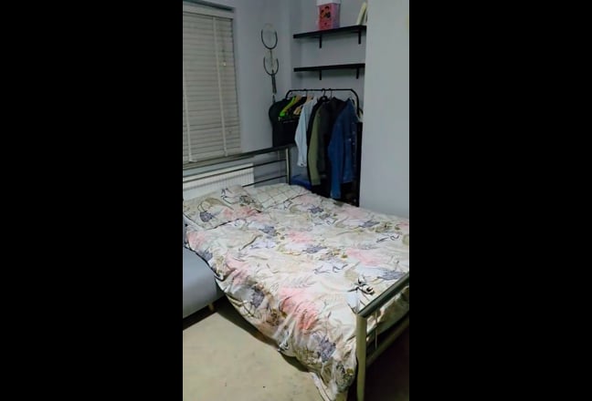 Looking for a Flatmate. Main Photo