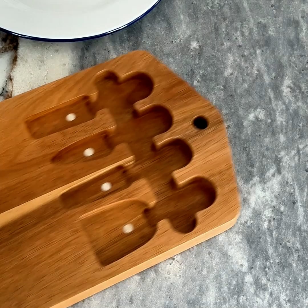 סט בוצ’ר וסכיני גבינות