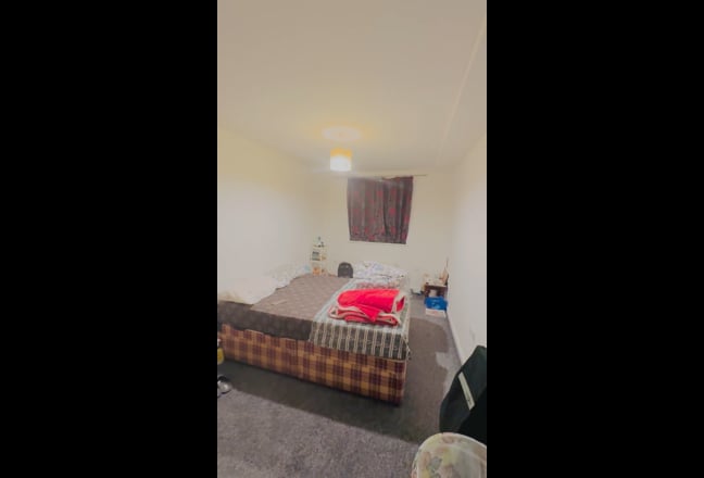Double bedroom for 2share - 1 Bedspace Available Main Photo