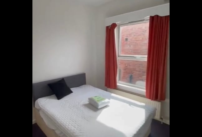 Looking someone to take my tenancy of 3 months Main Photo