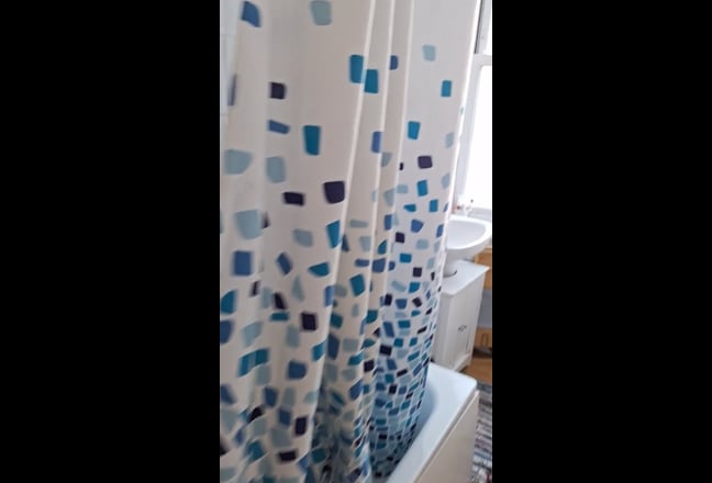 Beautiful and spacious room, with garden view Main Photo