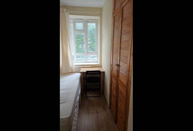 Looking for replacement Main Photo