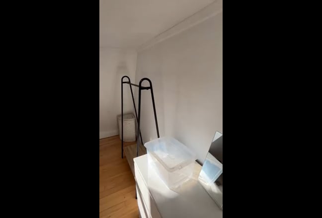 Flat available in heart of city center Main Photo