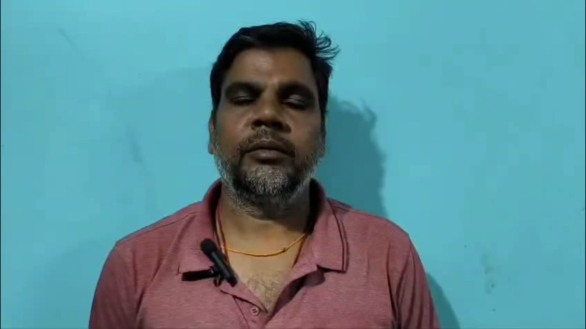 ଗଁଦିଆ ରେ ଚାଲିଛି ତାଲିବନୀ ଶାସନ ହରିଶ୍ଚନ୍ଦ୍ର ଯୋଜନା ପାଇଁ କହିଲୁ ସରପଞ୍ଚ ଆମକୁ ମାଡ଼ ମାଇଲା ଆଜ୍ଞା ଆମ ଉପରେ ବିପଦ ଅଛି ଆମ କଥା ବୁଝସରକାର 