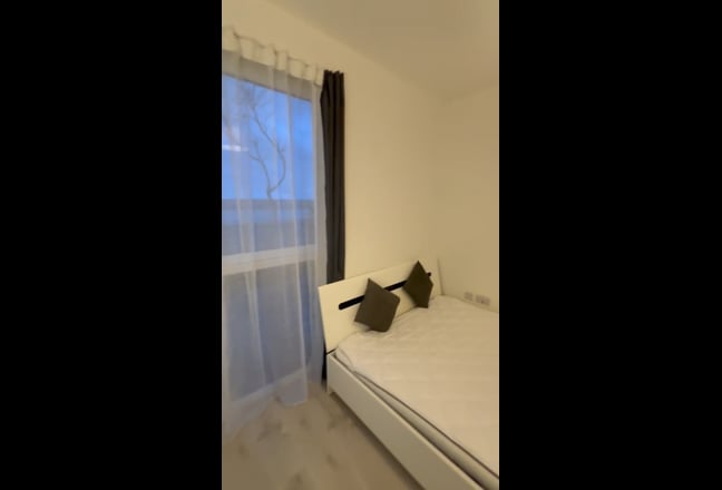 Double Room in new build  Main Photo