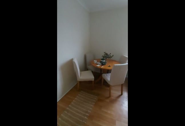Edinburgh - 2 bedroom flat. Reasonable rent .  Main Photo