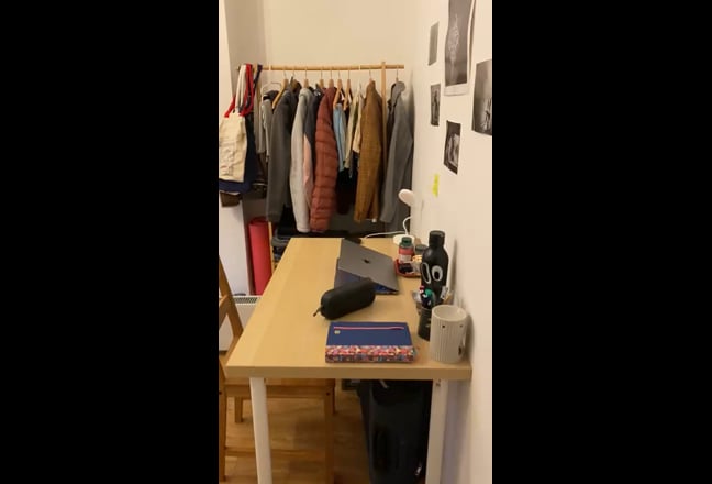 Spacious double Room with private Balcony Main Photo