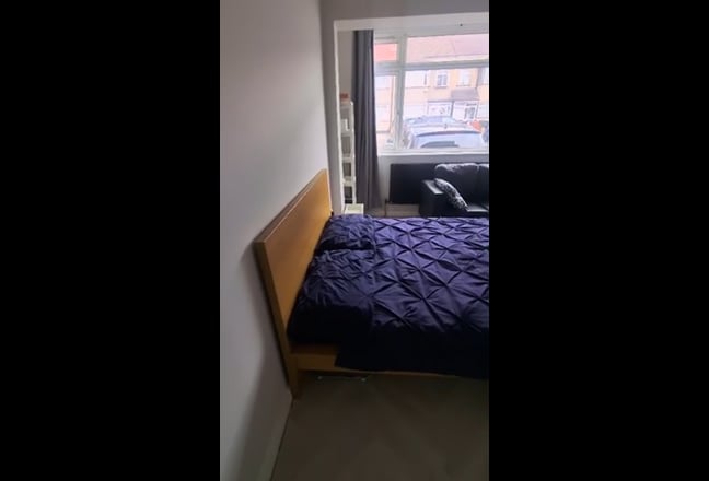 Bright modern Double Room  Main Photo