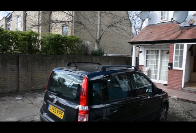 Double Room on 1st Floor in Roehampton Vale Main Photo