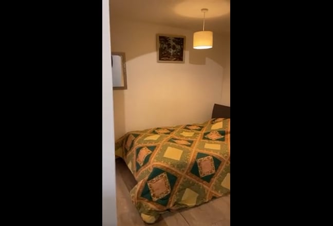 Beautifully furnished 1 bed ready for move in!!!  Main Photo