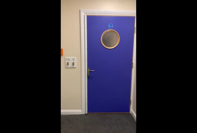 Large Room With Private Balcony, Camberwell Main Photo