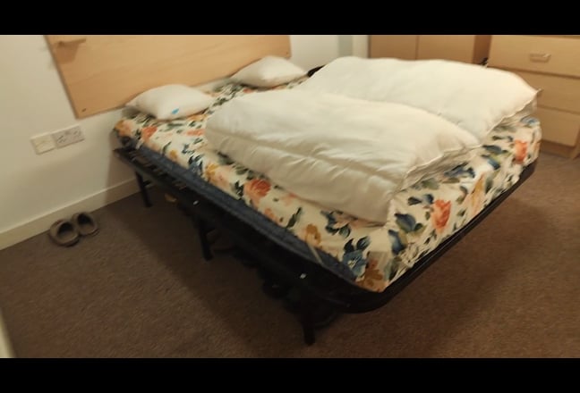 Student Accommodation Close to UoM at less price Main Photo