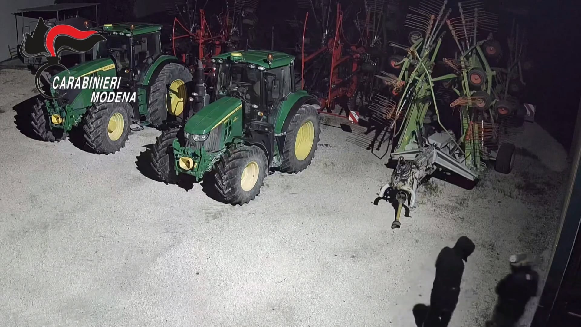 Sgominata banda di ladri di trattori agricoli