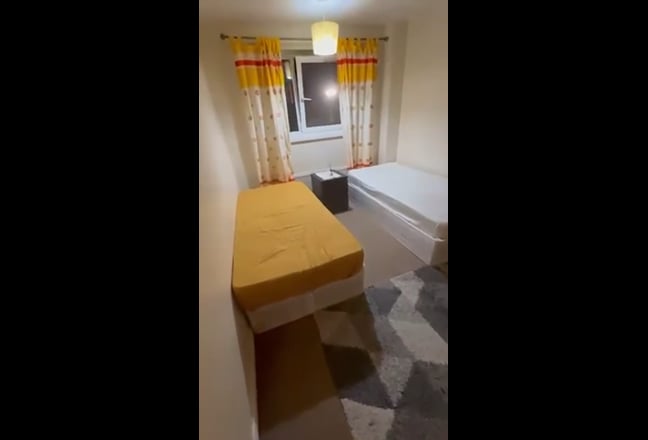 Double Room available in Canning town Main Photo