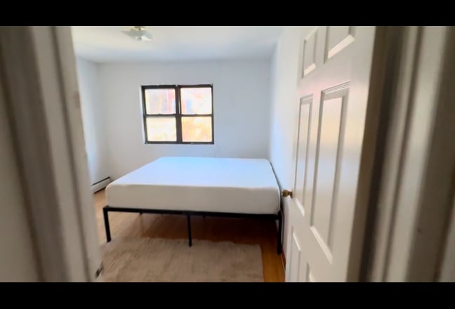 Large Suite "Short Stay"  Main Photo