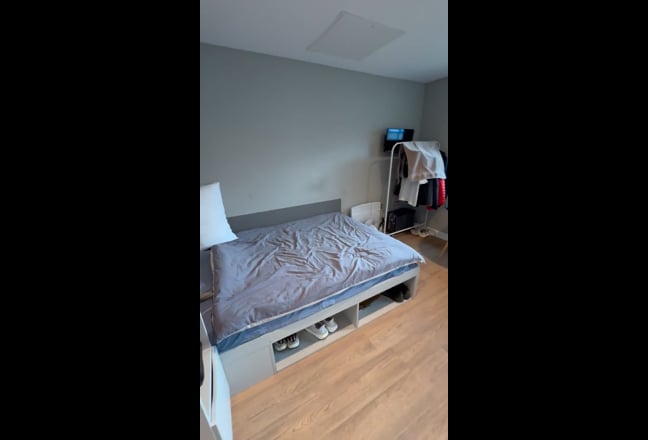 Clifford House Studio Jan Start Bills Included Main Photo