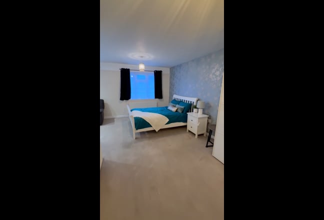 Newly Refurbished 6 Bedroom HMO in Luton.  Main Photo